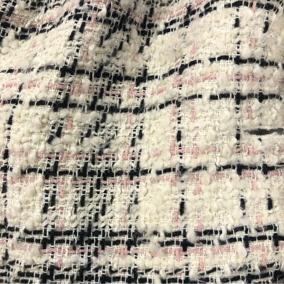 Anne Klein black/cream/pink plaid wool blend car coat. Size L - Picture 7 of 7